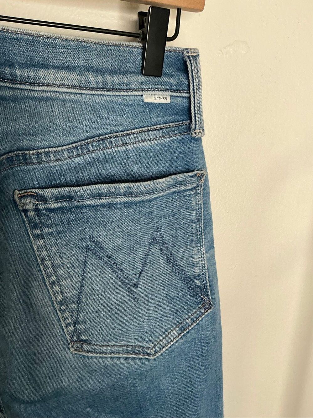 Mother Denim Lil Rambler Zip Flood | Out of the Blue in 27 - Picture 9 of 9